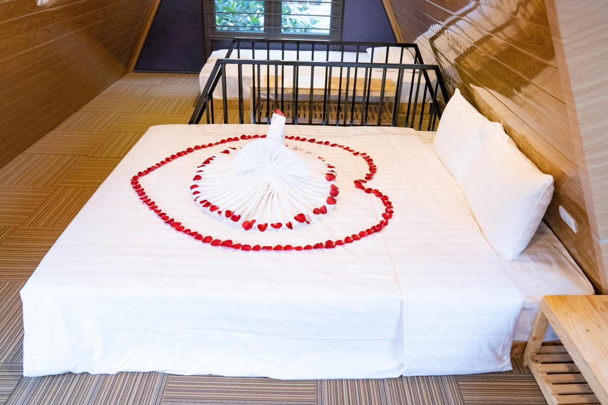 Sunny Bungalow & Hotel Ninh Bình Exteriör bild